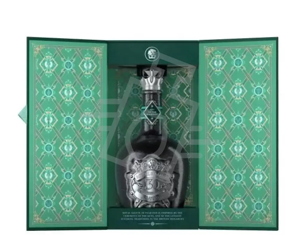 CHIVAS REGAL Whisky Roy. Sal. 30y 0,5l Key to the Kingdom 40% DD.
