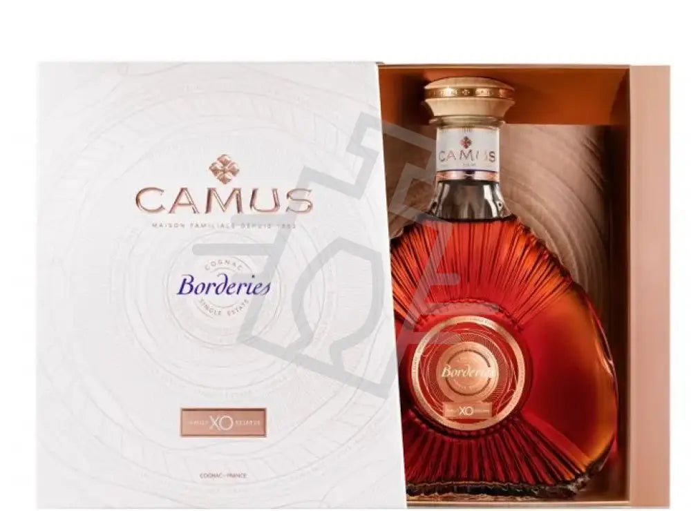 CAMUS Konyak XO 0,7l Borderies Family Reserve 40% DD.