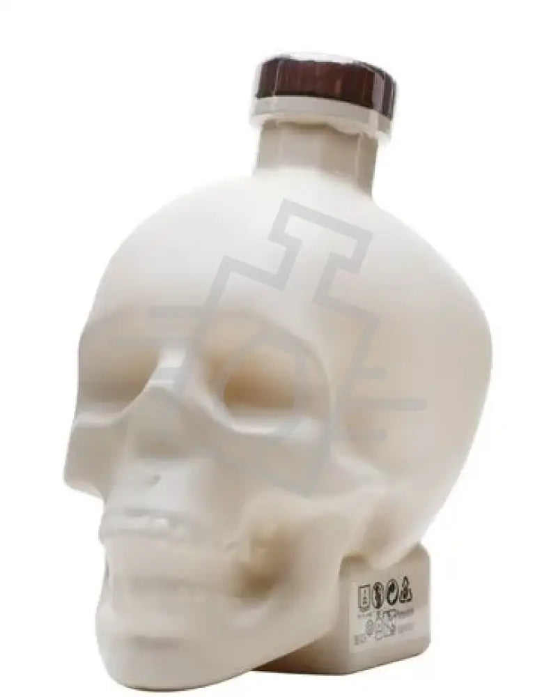 CRYSTAL HEAD Vodka 0,7l 40% Bone Limited Edition Bottle