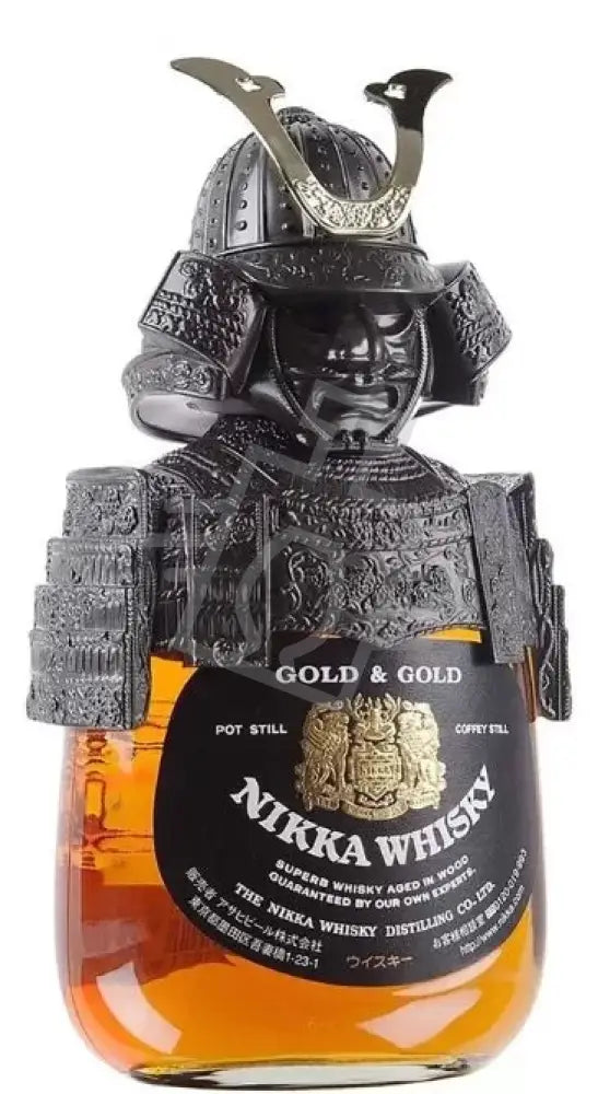 NIKKA Whisky Gold & Gold 0,75l Samurai Edition 43% DD.